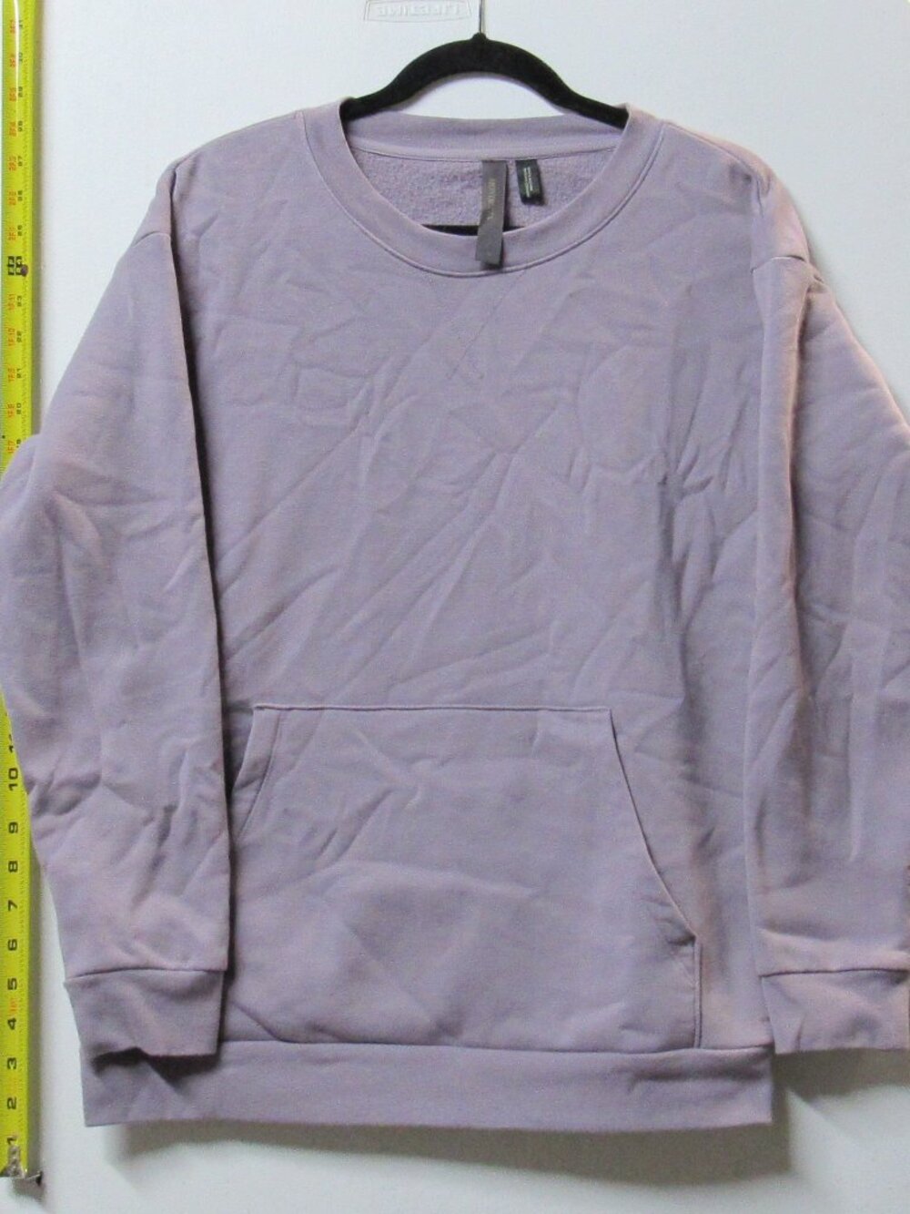 Mondetta Lavender Pullover Sweatshirt with Kangaroo Pocket – Size M